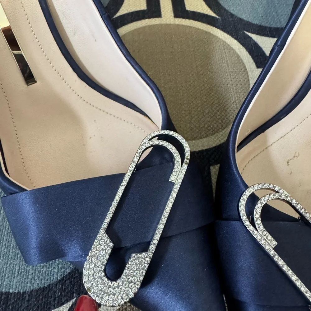 EUC | Sticcato | Elegant Blue Satin Pumps - Picture 10 of 13